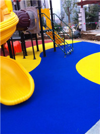 李沧室外游乐场