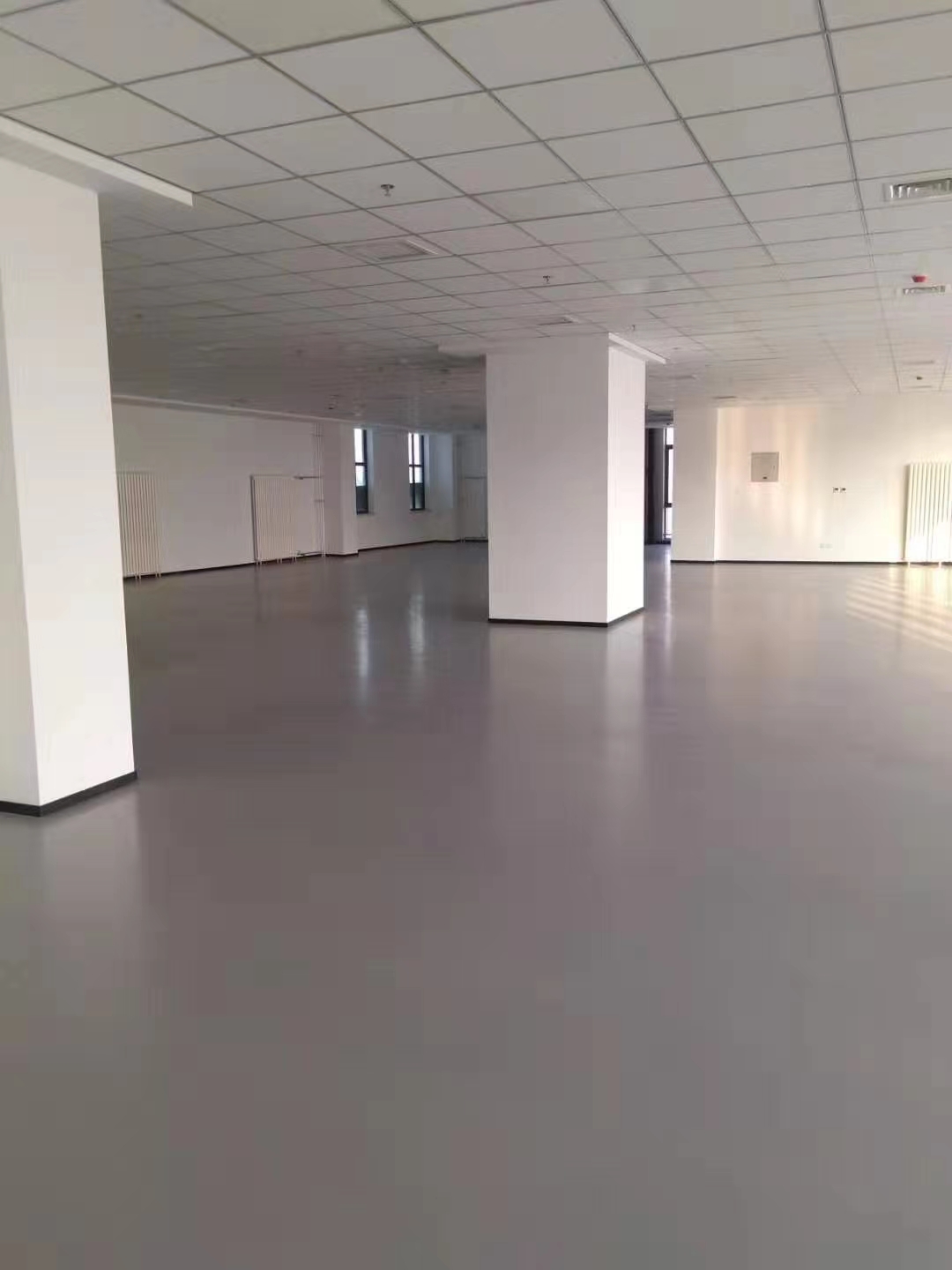 胶州机场办公室